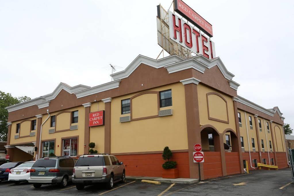 Red Carpet Inn Elmwood Elmwood Park Exterior photo